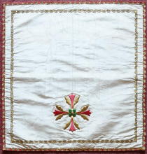 White Roman Vestment 9099
